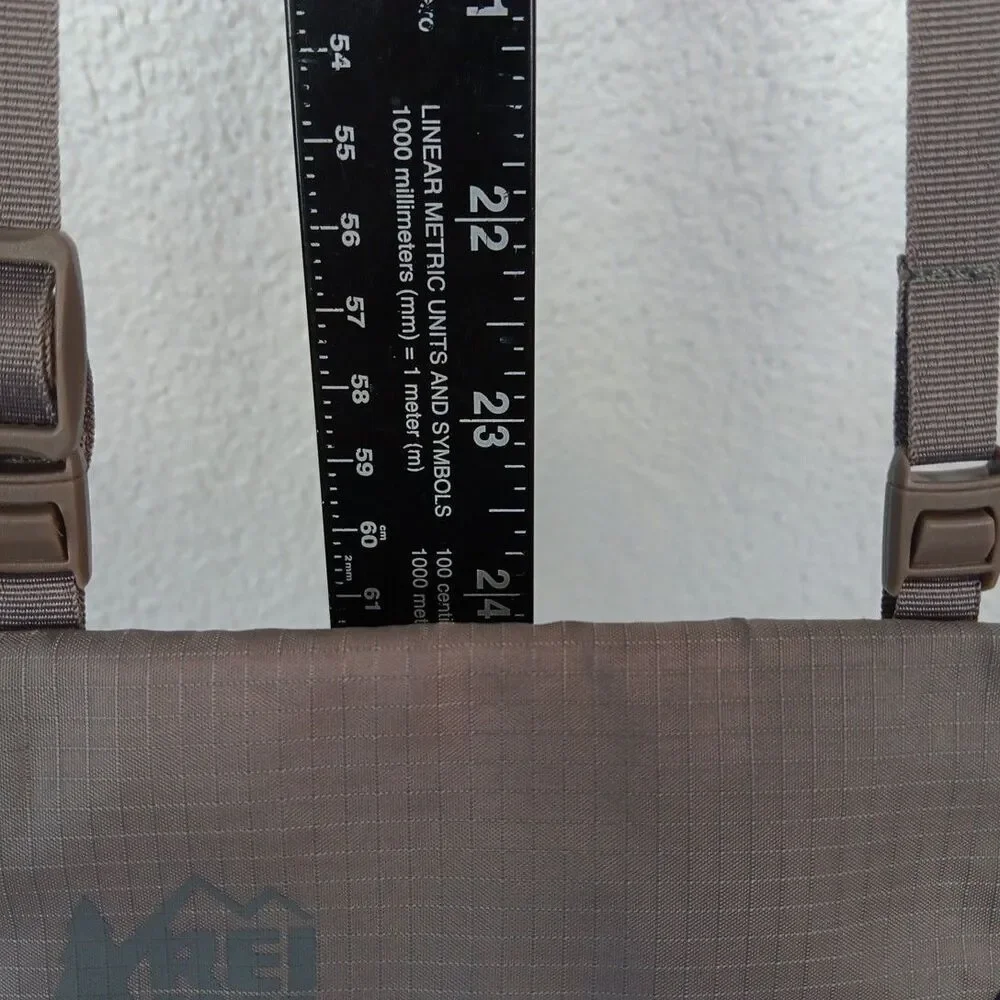 REI Co-Op Slim Neck Wallet Soft Detachable 12"-24" Strap Grey 5 Pockets Discreet - Picture 15 of 15